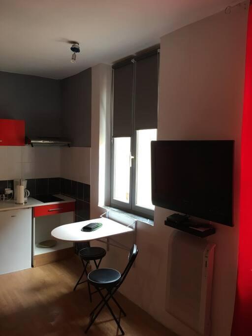 Jolie Studio Dans Le Centre Historique De Narbonne Apartamento Exterior foto